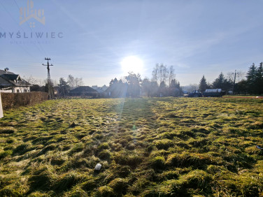 Pusta działka Targowisko