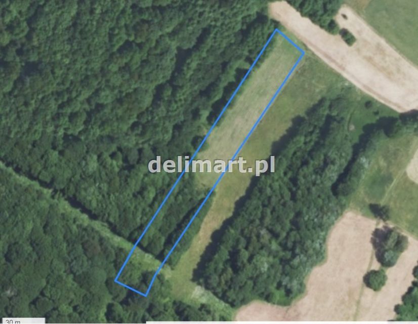 Pusta działka Strachocina