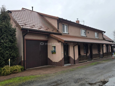 Budynek użytkowy Czarnotrzew