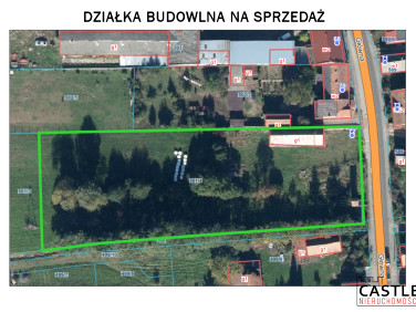 Działka nad jeziorem