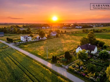 Działka budowlana Pawęzów