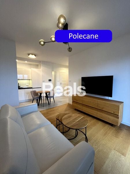 Apartament, Aleja Solidarności