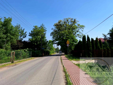 Działka usługowa WIERUCHÓW