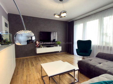 Mieszkanie blok mieszkalny nad rzeką