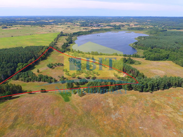 Działka nad jeziorem