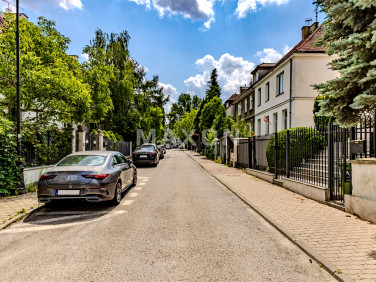 Budynek użytkowy Warszawa