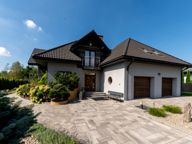 Dom Dąbrówka Wielka