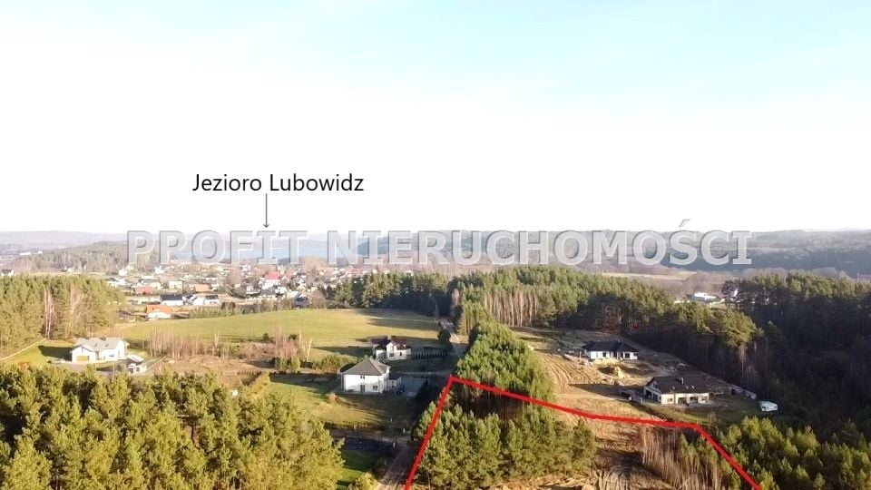 Działka Lubowidz