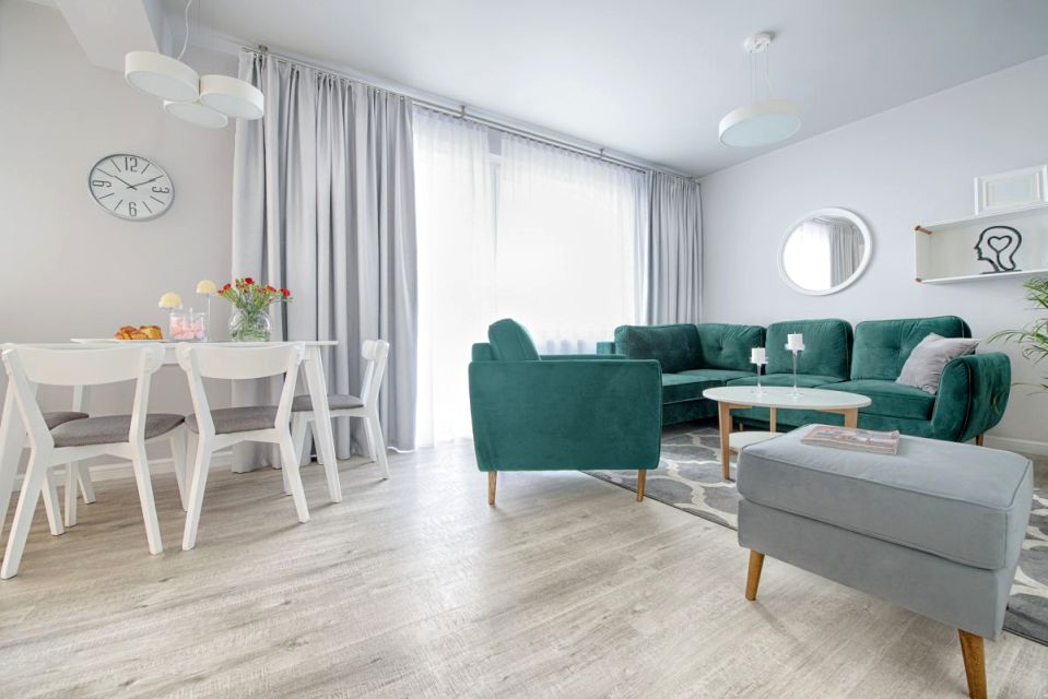 Mieszkanie blok mieszkalny przy lesie