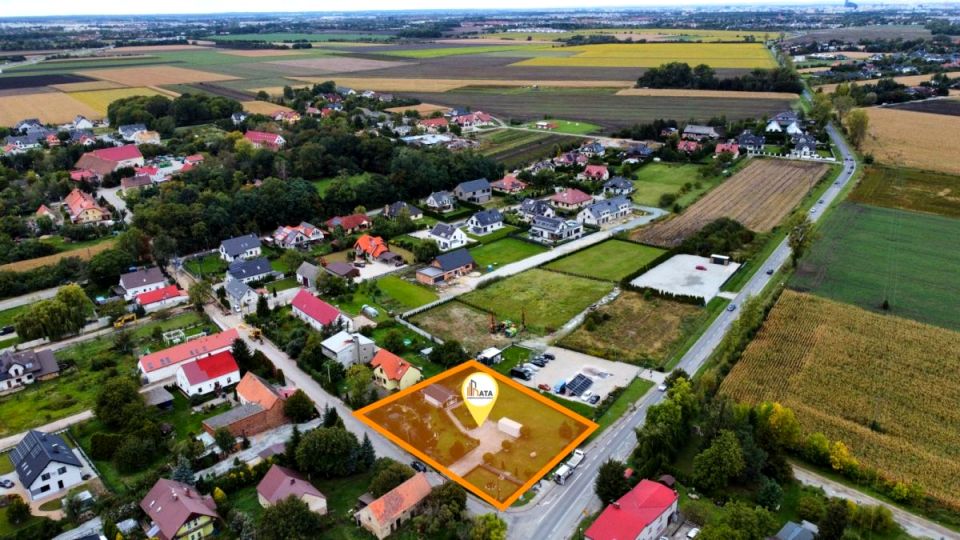 Działka budowlana Suchy Dwór