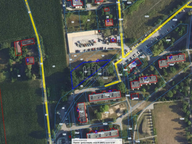 Pusta działka Piastów