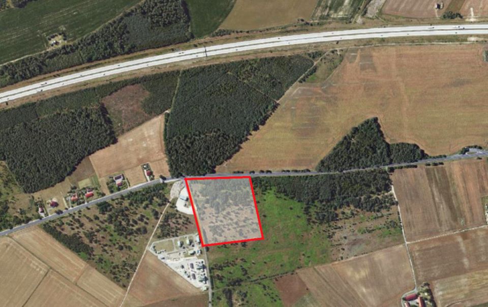 Działka inwestycyjna Wykroty