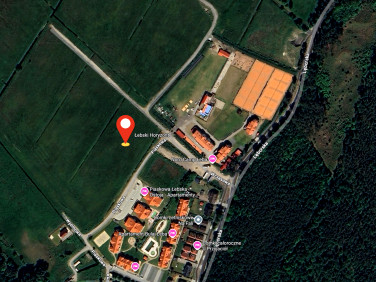 Działka nad jeziorem