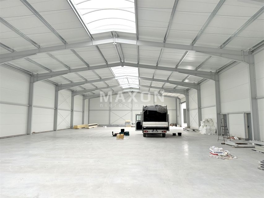 Budynek użytkowy Warszawa