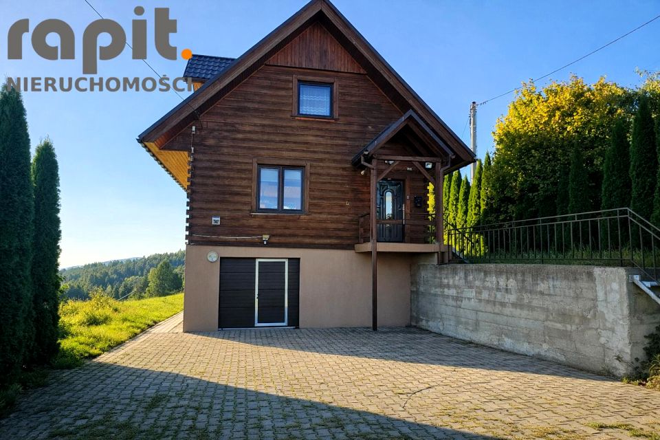 Dom Skomielna Biała