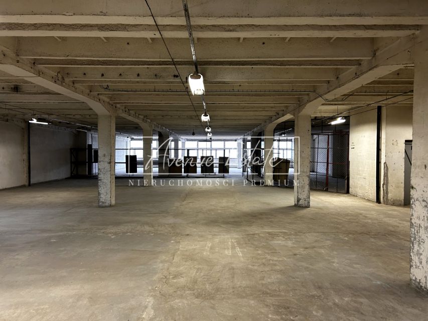 Budynek użytkowy Warszawa