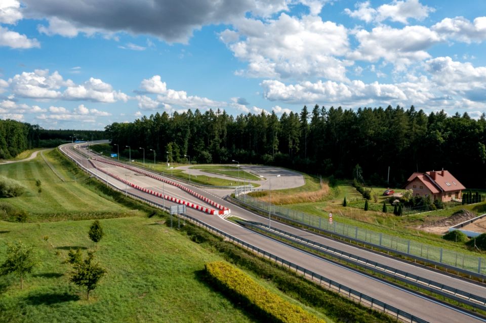 Działka inwestycyjna Wola Roźwienicka