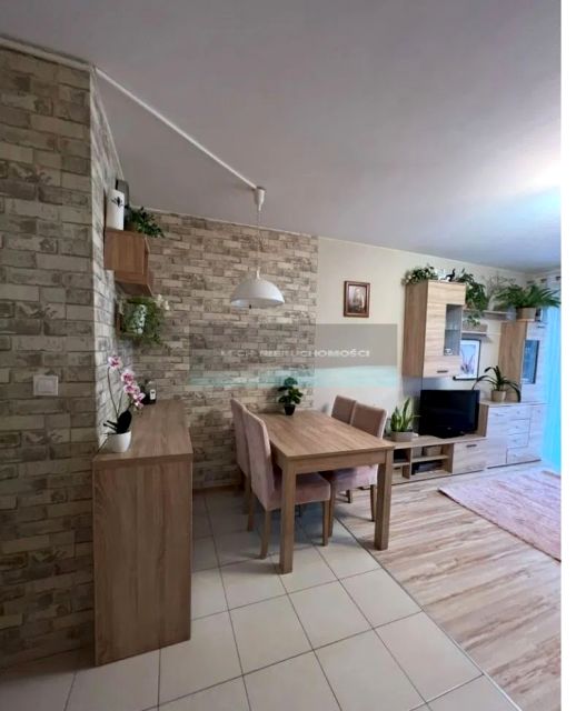 Mieszkanie blok mieszkalny Warszawa