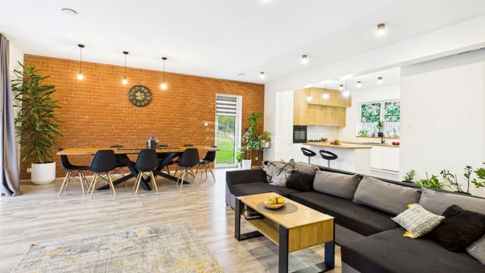 Dom wolnostojący sprzedaż