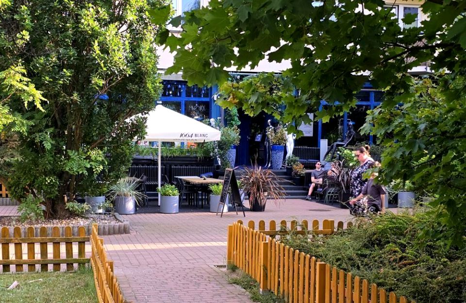 Mieszkanie blok mieszkalny sprzedaż