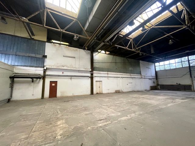 Budynek użytkowy Warszawa