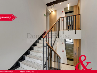 Mieszkanie blok mieszkalny przy lesie