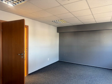 Budynek użytkowy Warszawa