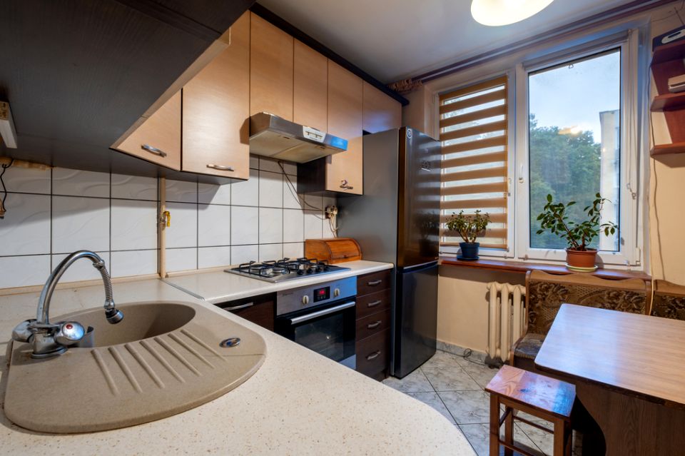 Mieszkanie blok mieszkalny przy lesie