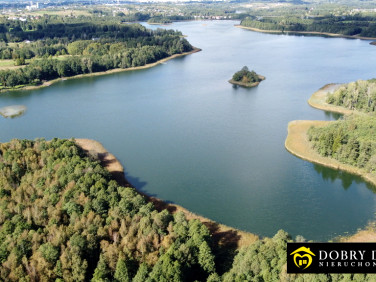 Działka nad jeziorem