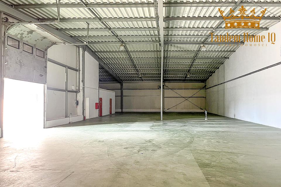 Budynek użytkowy Warszawa