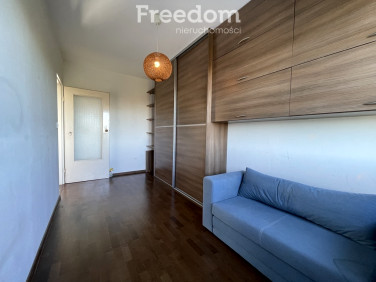 Mieszkanie blok mieszkalny przy lesie