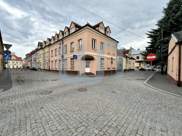 Dom ŁĘCZYCA