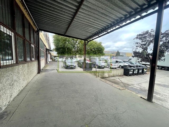 Budynek użytkowy Warszawa