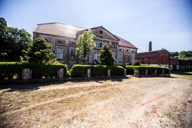 Budynek użytkowy Przybysław