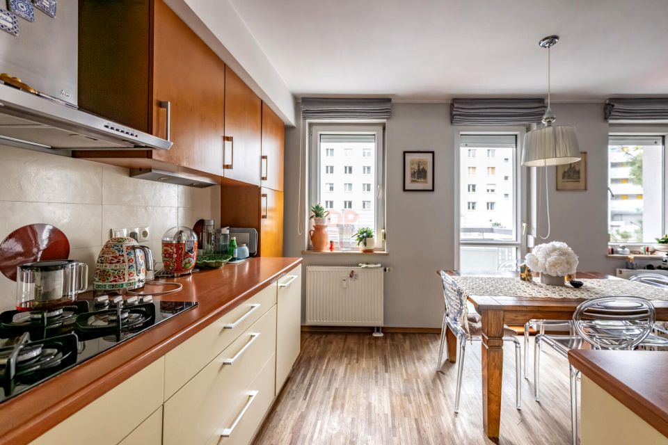 Mieszkanie blok mieszkalny Wrocław