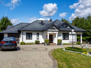 Dom Dzierżązna