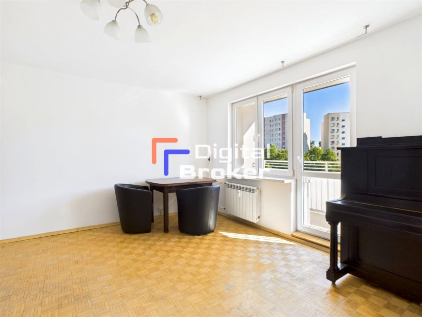 Mieszkanie blok mieszkalny Warszawa