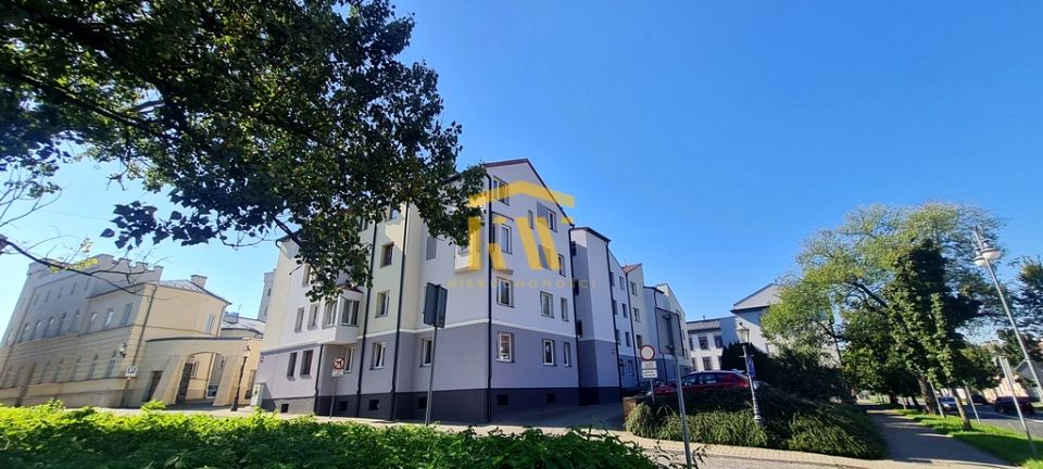 Mieszkanie blok mieszkalny sprzedaż