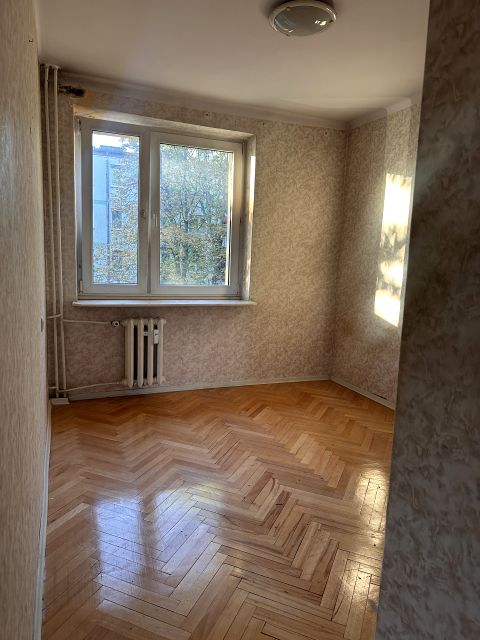 Mieszkanie blok mieszkalny nad rzeką
