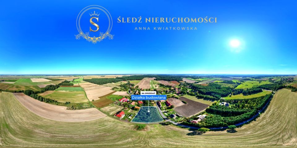 Działka nad jeziorem
