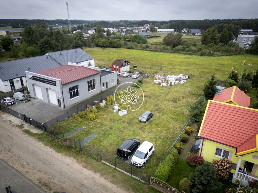 Działka usługowa sprzedam