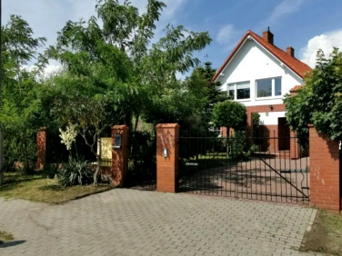Dom Białe Błota