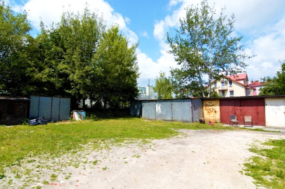 Zabudowana działka Kielce
