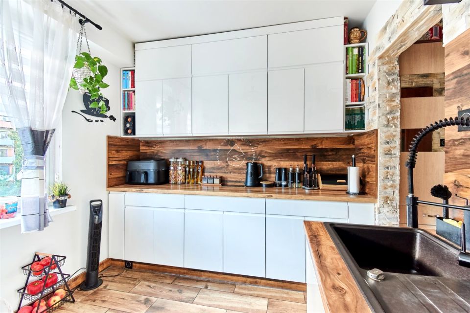 Mieszkanie blok mieszkalny sprzedaż