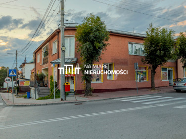 Budynek użytkowy Klimontów