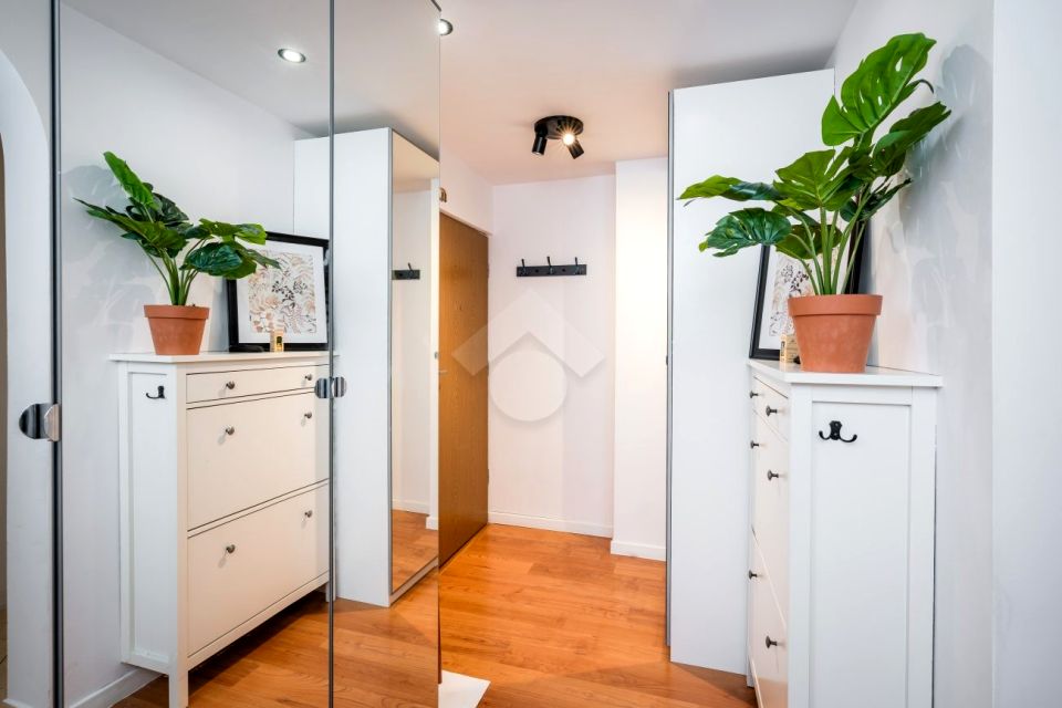 Mieszkanie blok mieszkalny sprzedaż