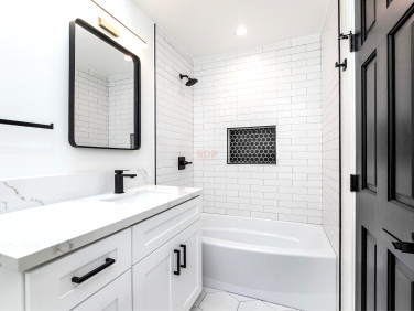 Mieszkanie blok mieszkalny Wrocław