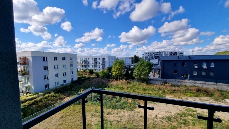 Mieszkanie blok mieszkalny przy lesie