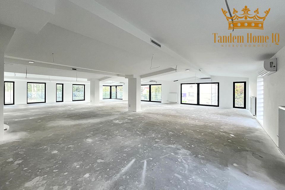 Budynek użytkowy Warszawa