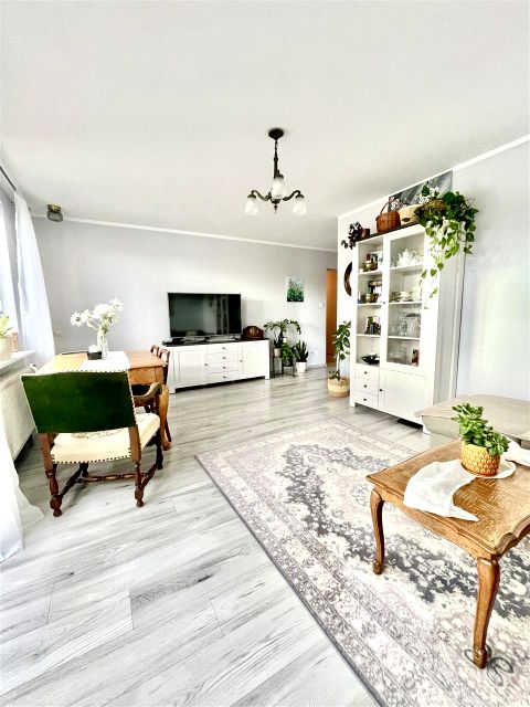 Mieszkanie blok mieszkalny sprzedaż